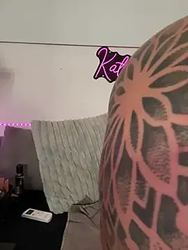 Stripchat Live Sex Cam of InKed-Kathy