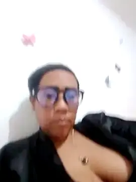 Stripchat Watch Live Sex Cams of OliviaWilliamm