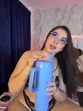 Stripchat Best Webcam of IsabellaAnngel