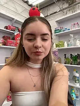 Stripchat Adult Webcams of imlindapink