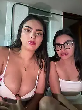 Stripchat Live Porn of Maddy_Rouse_