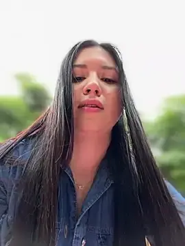Stripchat Live Sex Cam of VAL_PRINCESS