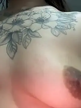 Stripchat Nude Webcam of ll_aaa
