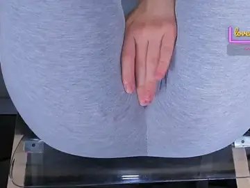 Stripchat Private Sex Chat of Cameltoe_squirt_inPants