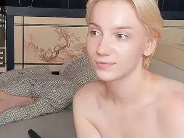 Stripchat Free Porn Cam of MaeEversley