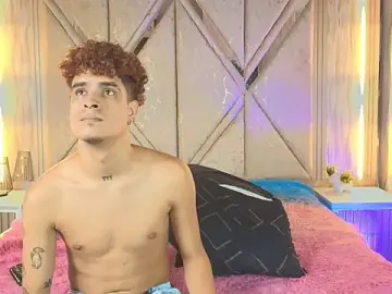 Stripchat Live Sex Cam of exotic_boysxx