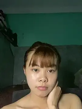 Stripchat Sex Cam of Cry_sexy