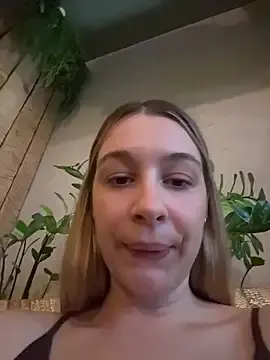 Stripchat Adult Webcam of SashaCatt