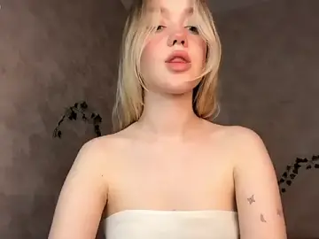 Stripchat Adult Video Chat of cutiemia0