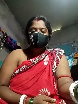 Stripchat Live Sex Cam of Miss-poly
