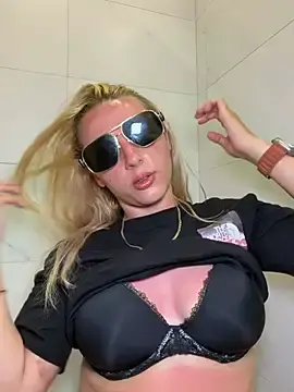 Stripchat Private Sex Chat of Strongqueen