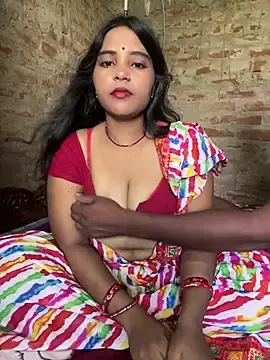 Stripchat Live Sex Cam of Hey_Shiri_Bhabhi