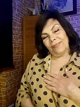 Stripchat Adult Webcam of SannyMI-LF