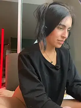 Stripchat Free Live Porn of DaphneUwu