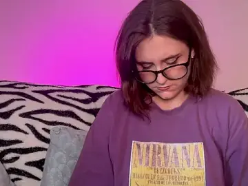 Stripchat Free Porn Cam of Diana_Flower