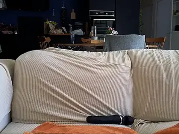 Stripchat Watch Live Sex Cams of Luxymin34