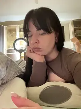 Stripchat Live Sex Cam of Poly_Nick