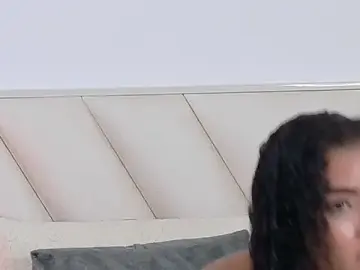 Stripchat Nude Webcam of ZaraReyes