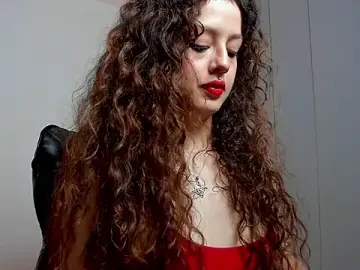 Stripchat Live Porn of Cassandra_Caiin