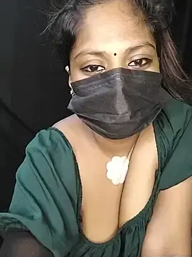 Stripchat Adult Video Chat of Tamil_Kanmani