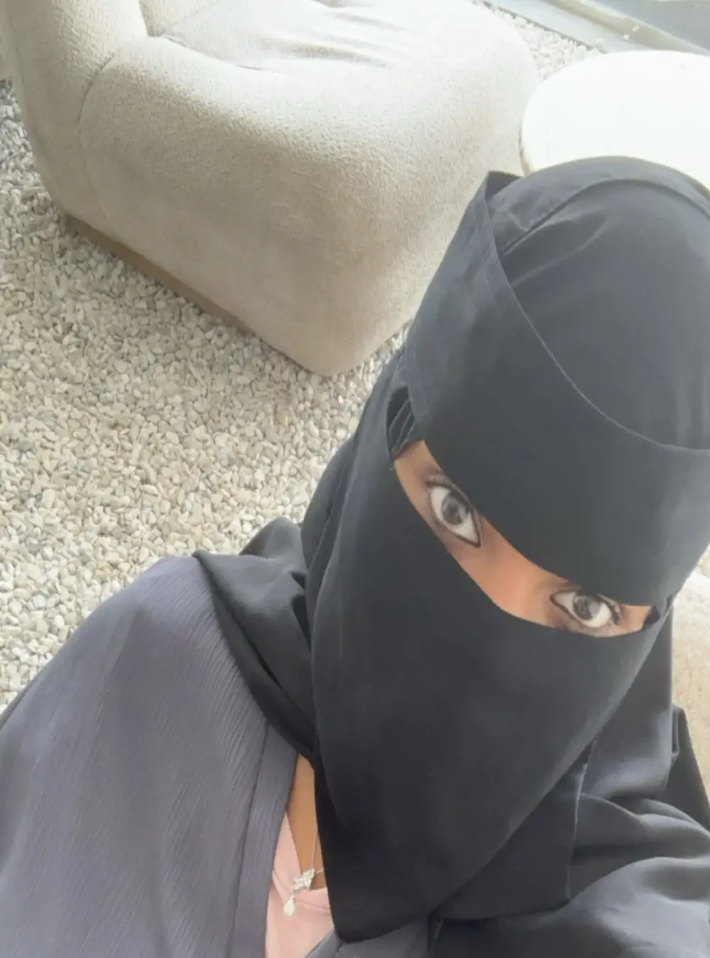 Submissive_Arab