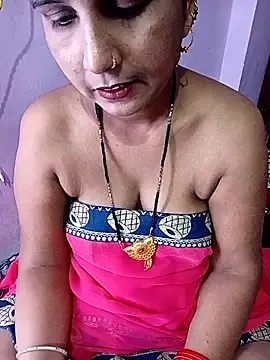 Stripchat Nude Webcam of reemacouple007