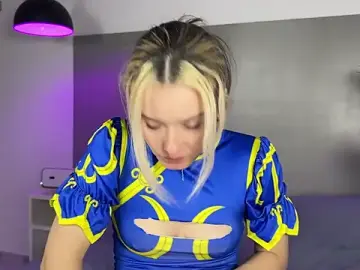 Stripchat Nude Webcam of _blowjob_queen