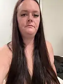 Stripchat Watch Live Sex Cams of carinabro10