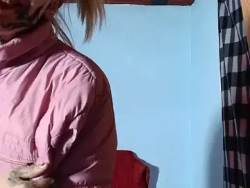Stripchat Live Sex of barbara_anal_squirt_