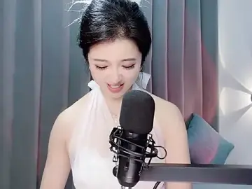 Stripchat Best live sex cam show of Momo-Wow