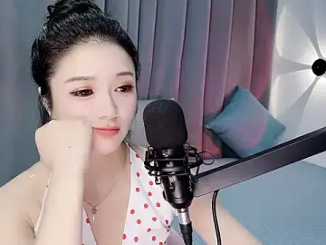 Stripchat Adult Webcam of Momo-Wow