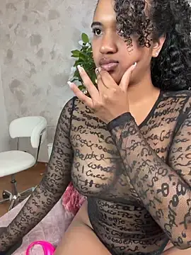 Stripchat Sex Chat of MilaTeenX