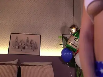 Stripchat Free Live Porn of ElleDiane