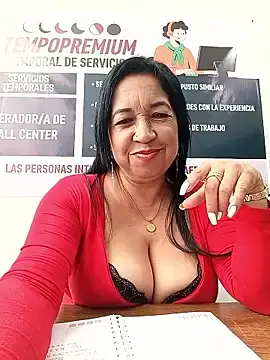 Stripchat Live Sex Cam of Catalina--14