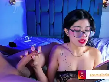 Stripchat Live Sex Cam of Zoe_Axel1