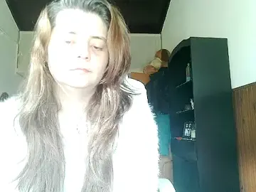 Stripchat Live Sex Cam of Mikii_