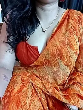 Stripchat Adult Webcam of kaamuk_shweta