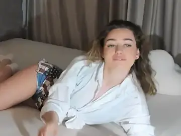 Stripchat Live Sex of MiracleCurly