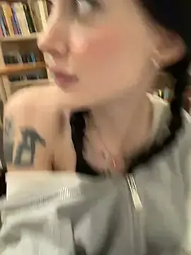 Stripchat Live Porn of Melissa_crazy
