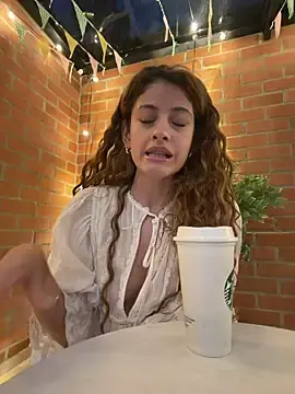 Stripchat Adult Webcam of alana15