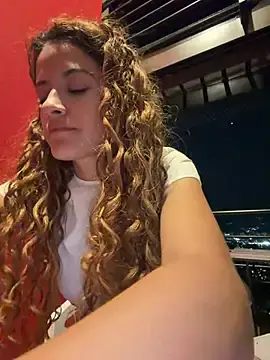 Stripchat Adult Webcam of alana15