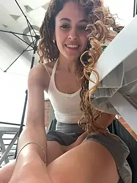 Stripchat Live Sex Cam of alana15