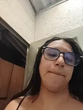 Stripchat Live Sex Cam of milarous