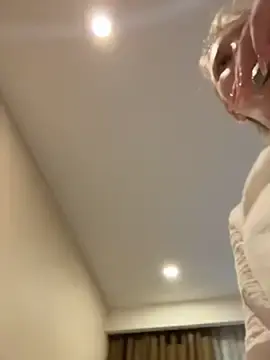 Stripchat Free Porn Cam of AmmyHot