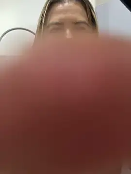 Stripchat Live Sex of Ariana-07