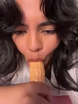 Stripchat Best Webcam of JulianaCastillo