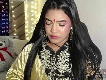 Stripchat Live Sex Cam of lakshmiraniii
