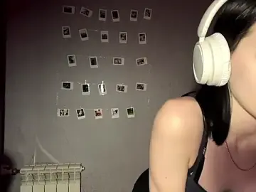 Stripchat Watch Live Sex Cams of NightFoxxx