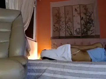 Stripchat Live Sex Cam of DAELAA