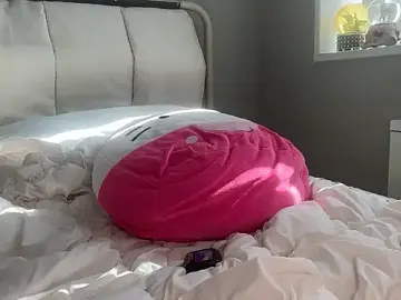 Stripchat Free Live Porn of luvvivii